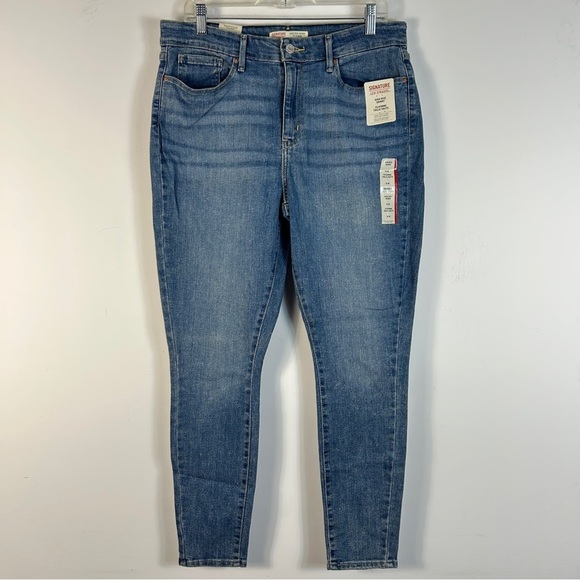❤️ Levi's Women's Denim Skinny Jeans 16M - Picture 1 of 10
